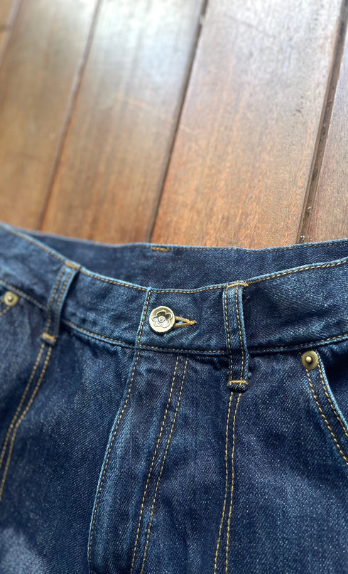 刺繍カーブデニム